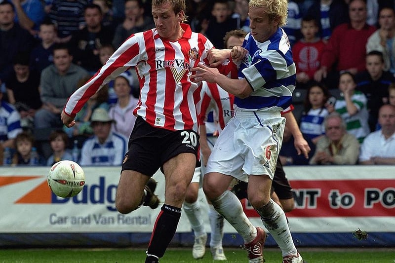 A classic game of two halves saw Sunderland’s promotion push gain real momentum under Mick McCarthy in April 2005. The Black Cats were deservedly behind at the break thanks to Danny Shittu’s goal but would be level on terms inside a minute of the restart through Andy Welsh’s smart finish in front of a packed away end. Chris Brown put Sunderland ahead before Julio Arca capped a mesmerising second half display for one of the better memories of trips to QPR in recent history.  (Photo by Ker Robertson/Getty Images)