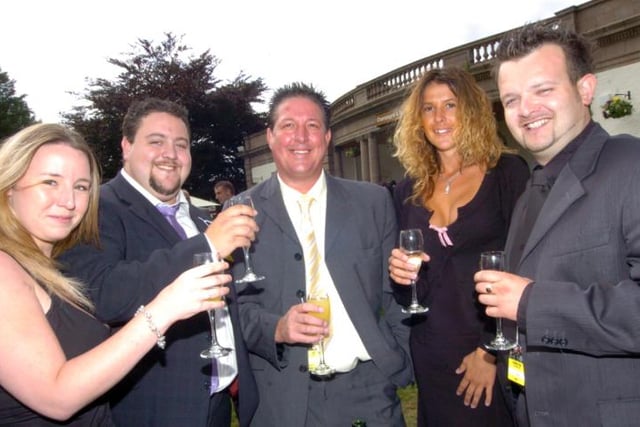 A group enjoying a drink at the 2007 Leger Day races.
