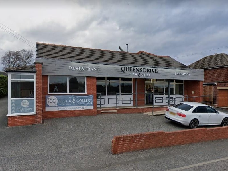 Queens Drive Fish & Chips in Ossett has a 4.2* rating from 213 reviews. A Tripadvisor reviewer said: “Absolutely brilliant. Great food & fantastic service. The staff were truly brilliant, professional and very friendly. Definitely deserve at 10/10. Looking forward to seeing them again soon.”