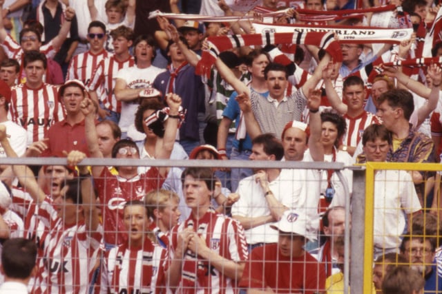 A picture of Sunderland fans on the terraces at Wembley Stadium.