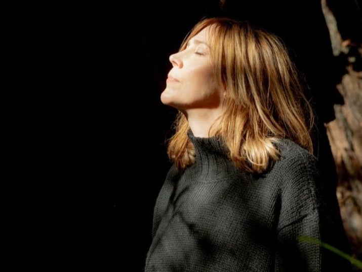 The BRIT Award-winning folktronica pioneer performs an intimate, career-spanning set inside the Assembly Room. 🎟️ Howard Assembly Room