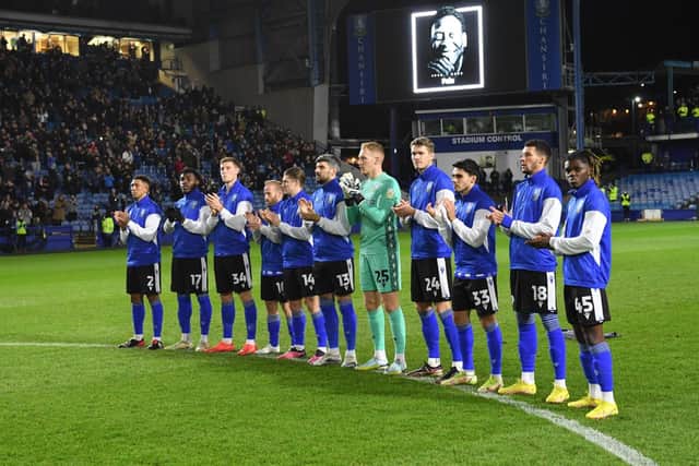 Sheffield Wednesday paid tribute to Pelé before their game against Port Vale. (Harriet Massey SWFC)