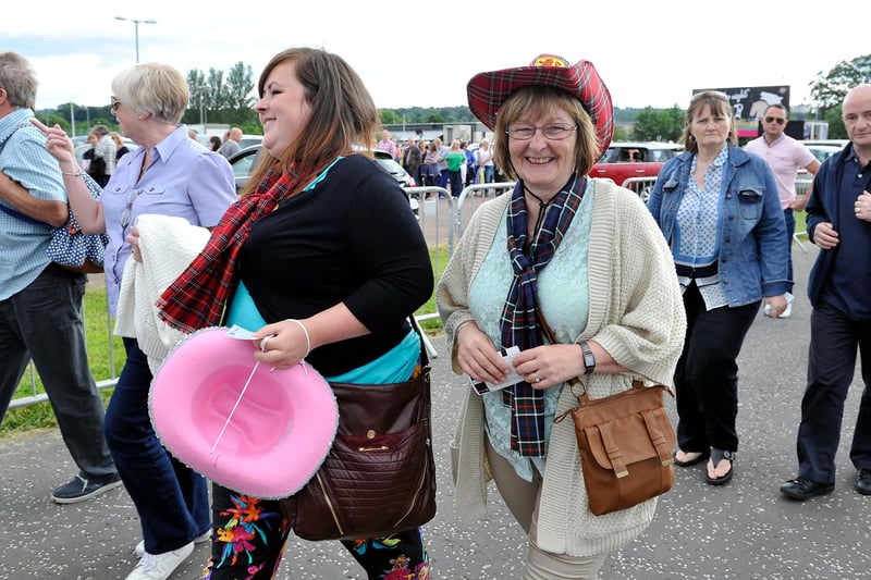 All set for the gig ... fans begin to pour into Falkirk Stadium for Rod Stewart's gig seven years ago.
(Pic: Michael Gillen)