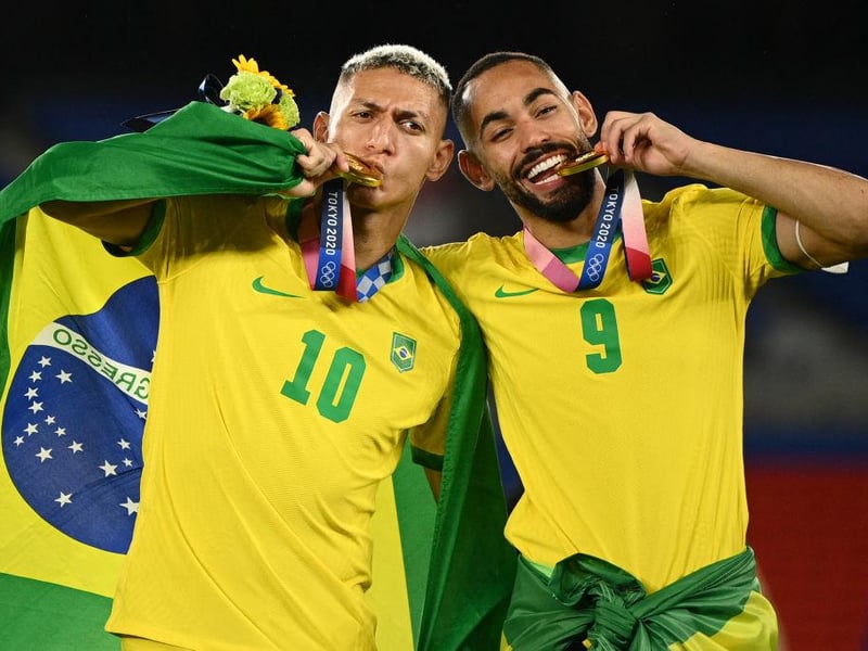 Real Madrid have set their sights on a move for Hertha Berlin’s Matheus Cunha, who impressed at the Olympic games for Brazil and is a target for Leeds United. (Fichajes)
(Photo by ANNE-CHRISTINE POUJOULAT/AFP via Getty Images)