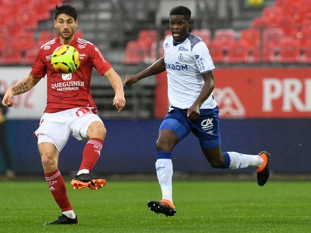 Derby County have made an offer for Reims midfielder Marshall Munetsi. The Zimbabwean was on West Brom’s shortlist at the beginning of the window while Sheffield United recently made an enquiry. (RMC Sport)