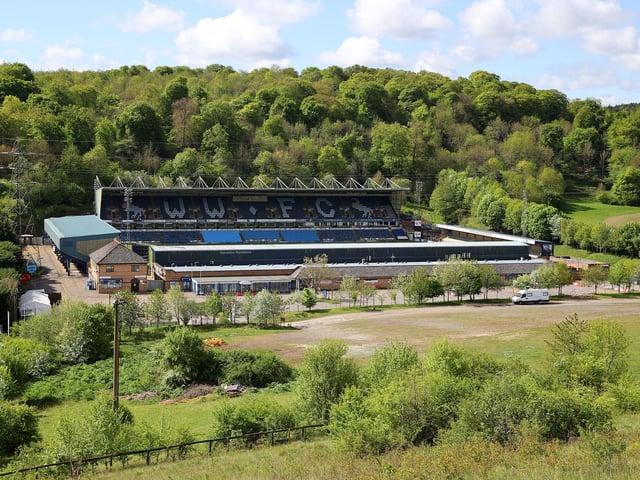 Unweighted PPG would see Gareth Ainsworth's side rocket up five places into the play-off spots. Prediction: Curtail.(Photo by Richard Heathcote/Getty Images)