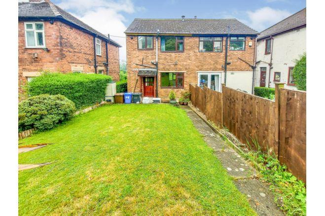 This two bedroom semi-detached house is on Loxley Road and is on the market for £180,000.