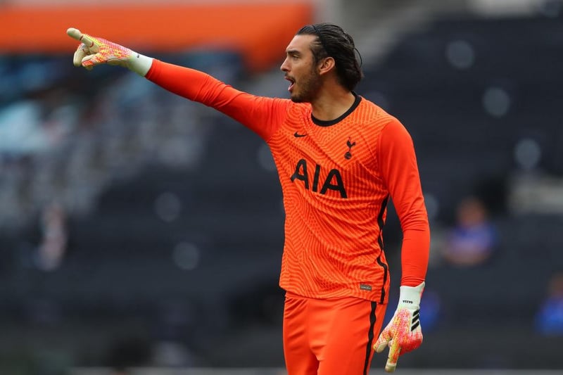 Tottenham Hotspur plan to sell goalkeeper Paulo Gazzaniga on a permanent deal this summer, who is spending the remainder of the season at La Liga side Elche. (Football Insider)