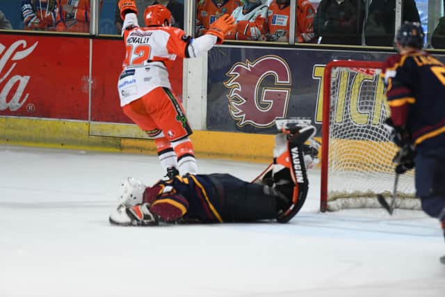 Brandon McNally scores for Sheffield Steelers at Guildford