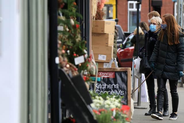 Sheffield enters tier 3 restrictions as the 2nd lockdown ends with shops reopening. Sharrow Vale. Picture: Chris Etchells