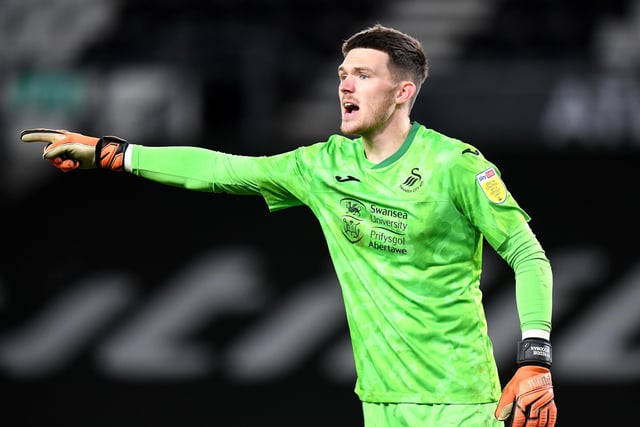 Arsenal are reportedly interested in signing Newcastle United goalkeeper Freddie Woodman. A former England under-21 international, Woodman is currently midway through his second season on loan at Championship side Swansea City. (Daily Express)