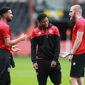 Wes Foderingham and Oli McBurnie chat to Rhian Brewster ahead of their star performances for Sheffield United against Hull on Sunday: Simon Bellis / Sportimage
