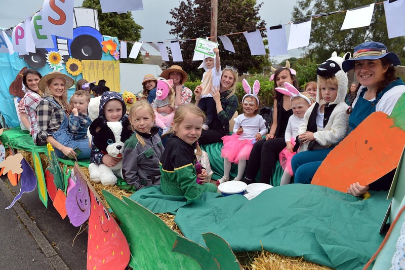 Barlow pre-school took part in the carnival procession.