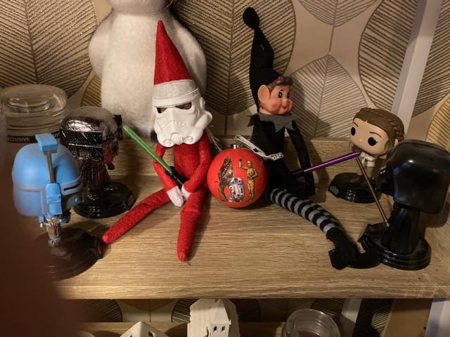 Tanya Nicole Kane said: "All props 3D printed by my partner."