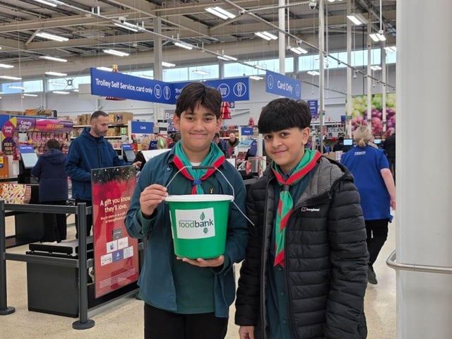 Yusuf and Abdullah collecting donations for Burngreave foodbank.
