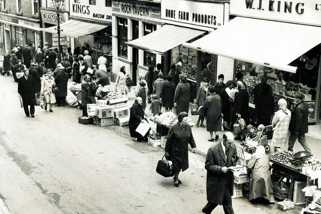 Traders on Dixon Lane, Sheffield, in 1967