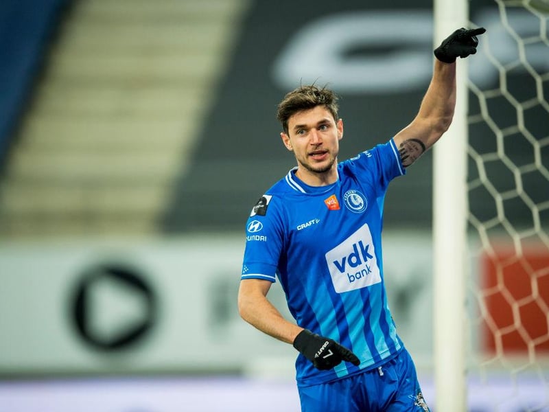 Wolves face competition for KAA Gent striker Roman Yaremchuk. Arsenal, Lazio, and AS Roma are keen. (Calcio Mercato)
(Photo by JASPER JACOBS/BELGA MAG/AFP via Getty Images)