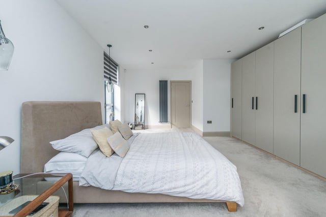 The master bedroom comes with an en-suite bathroom. All of the property's bedrooms have space for a double bed.