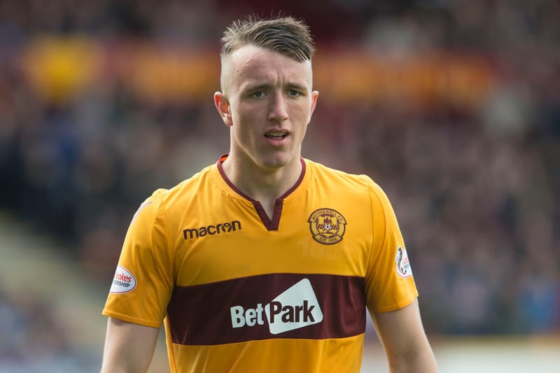 Another of this season's nominees, the current Celtic midfielder picked up the award for his performances for Motherwell in season 2018-19