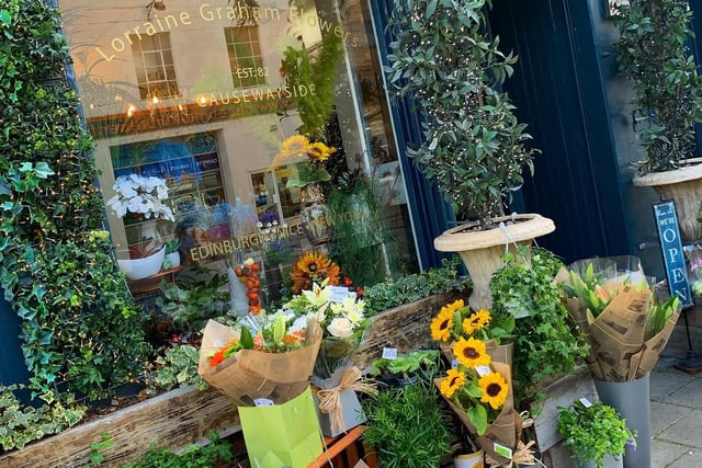 While specialising in floristry, with plenty of beautiful bouquets to be found in this cosy shop, owner Lorraine has been providing houseplants for locals in Newington for several years. At Lorraine Graham Flowers you'll be sure to find an interesting array of houseplants including aloes, echeverias, ivy and more that will surely survive even the coldest of Edinburgh flats. Staff are always on hand to help you pick the best possible plant to suit the conditions of your home. 

45 Causewayside, Newington, Edinburgh EH9 1QF