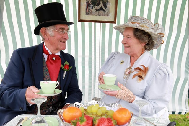 Lowedges Festival 2016 at Greenhill Park. Riderick and Anne Hughes having afternoon tea at the event.