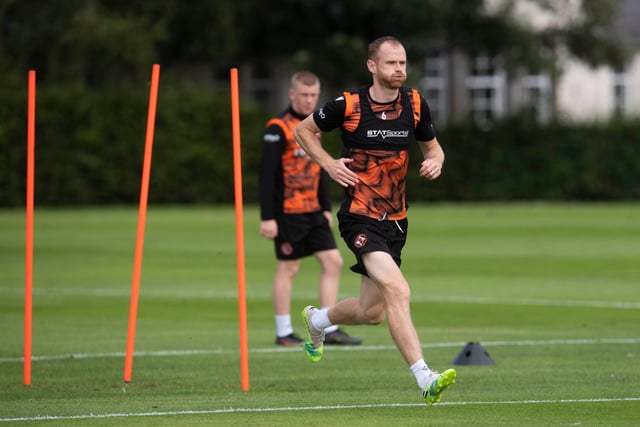 Mark Reynolds has left Dundee United. The centre-back has left the club after mutually terminating his deal at Tannadice a few months early. A former captain, Reynolds has struggled for game time, featuring just once in the league all season. (Various)