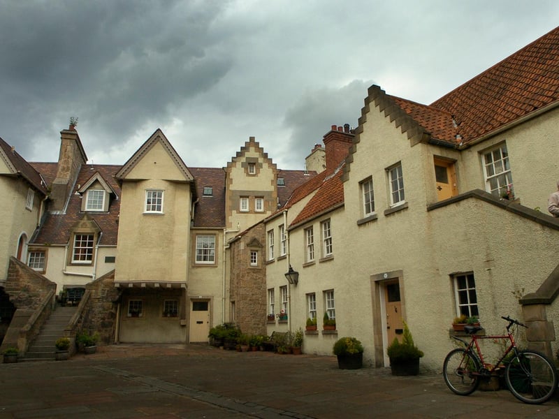 Our second entry from the Canongate is the stunning Whitehorse Close. While much of its medieval fabric is now lost - it was sensitively rebuilt in the 1950s - the close still retains a certain period charm.