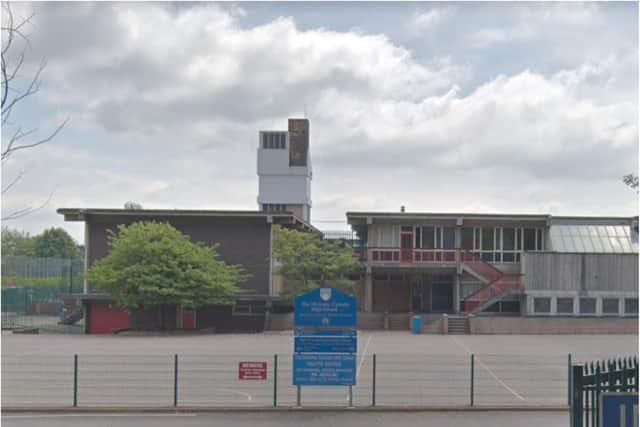 Headteacher tells entire year group to self isolate after pupils test ...