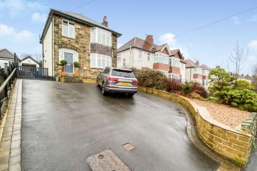 Marketed for £525,000; 23 viewings; 4 offers; Sold for £590,000 (£65,000 over asking); Sold in 9 days