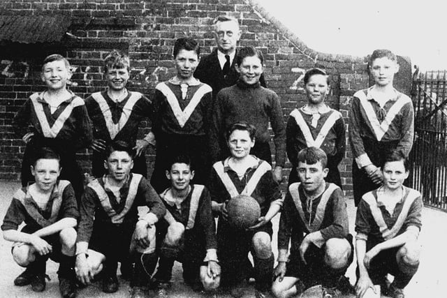 Sutton Harwick School FC 1942