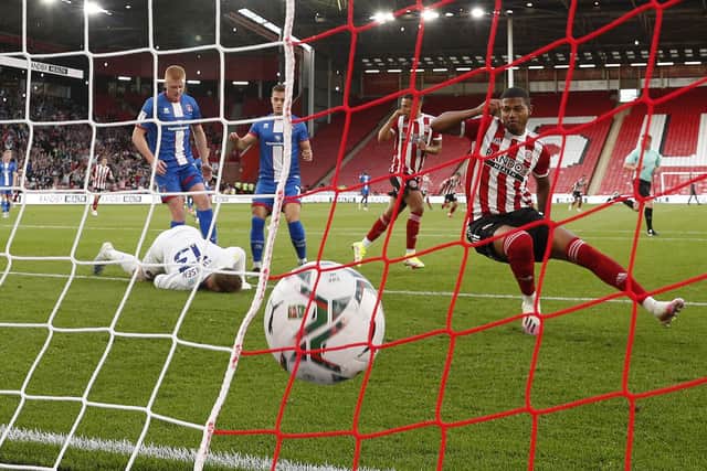 Rhian Brewster scores his first goal in Sheffield United colours: Darren Staples / Sportimage