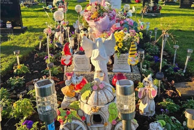 Stacey Louise Ogley's grave with Cinderella carriage at the centre-bottom (Credit: Wendy Ogley)