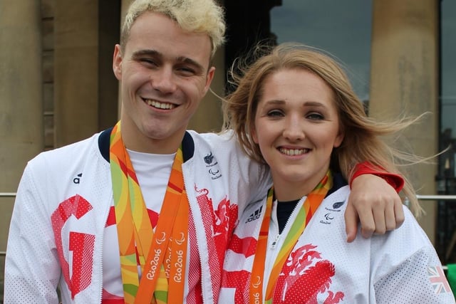 Ollie Hynd and Charlotte Henshaw proudly display their medals after the 2016 Paralympic Games.