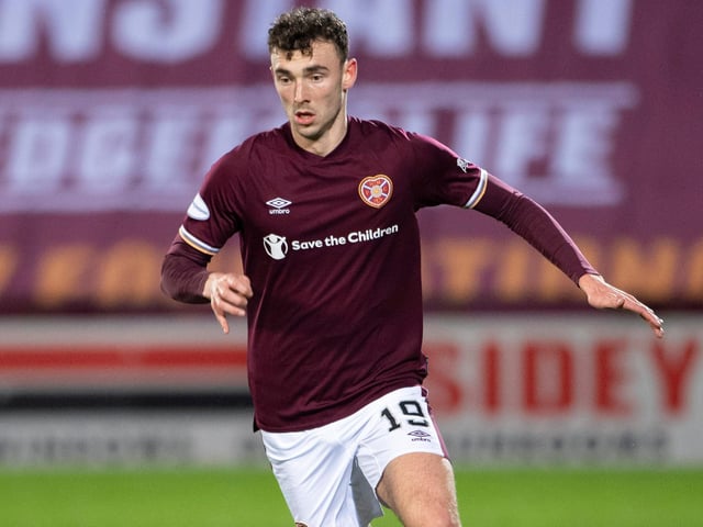 Hearts are in talks with both Andy Irving and Josh Ginnelly over extending their Tynecastle stay. Irving has made a counter offer after the club’s initial one with manager Robbie Neilson keen to keep him for “as long as possible”. (Evening News)