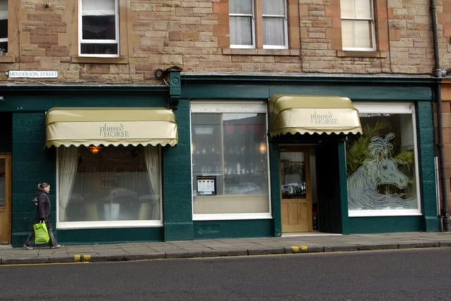 Former Michelin starred restaurant, The Plumed Horse, was known for its fantastic food and top-class service, making it one of the best gourmet eateries in Leith. Sadly it closed in 2016.