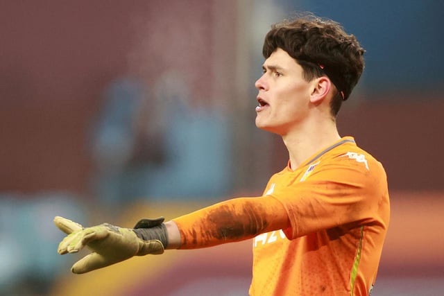 The Hungarian shot-stopper remains a free agent following his release.