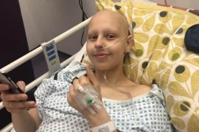 19-year-old, Lulu Blundell, has sadly died following her battle with cancer.