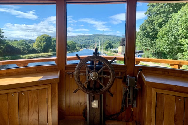 There are two spacious double cabins aboard, both boasting en-suite facilities with a power shower and spectacular views along the canal and beyond. Guests are also welcome to enjoy the picturesque surroundings from the commanding position of the wheelhouse or relax in the saloon/dinning area.