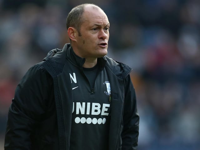 Preston North End boss Alex Neil has become the joint 2/1 favourite for the vacant Bristol City job, alongside Chris Hughton, and Wigan Athletic's Paul Cook. (Sky Bet)