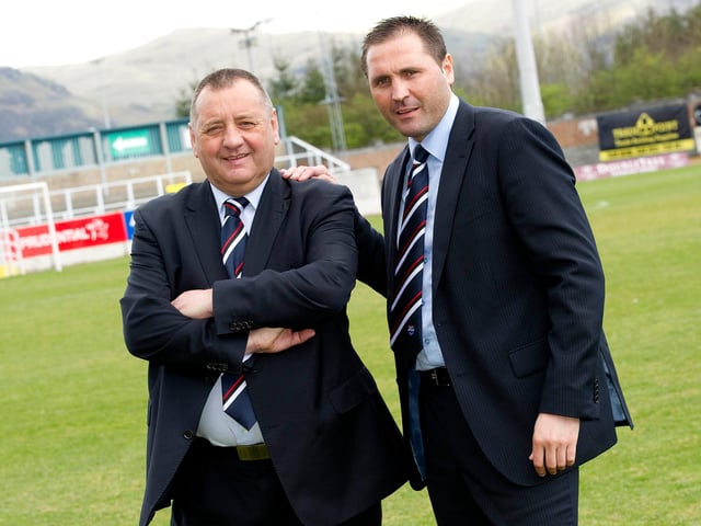 Scott Calderwood would like to follow in his father Jimmy’s footsteps and manage Dunfermline Athletic. The 43-year-old is currently coaching in the second tier of the Netherlands but is interested in replacing Peter Grant. He said: “I have always said I would like the chance to work in Scotland again and Dunfermline would be a great opportunity.” (Daily Record)