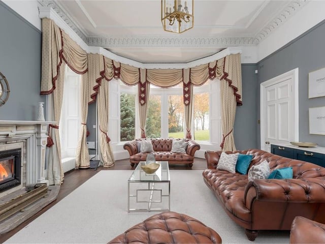 Drawing room.