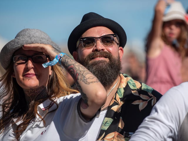 The crowd watching Dodgy on the Common Stage. Picture: Vernon Nash (230819-007)