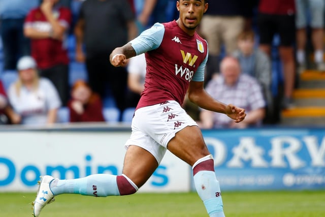 Free agent winger Andre Green is ‘waiting for the right club’ after leaving Aston Villa. The forward has been linked with a move to QPR and Sheffield Wednesday. (The Athletic)
