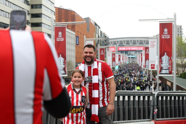 LONDON, ENGLAND - APRIL 22: Sheffield United fans show their support prior to the FA Cup Semi Final match between Manchester City and Sheffield United at Wembley Stadium