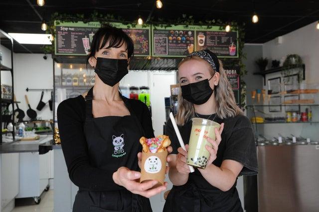 Sunderland’s first bubble tea shop has proved a hit with its fun and fruity brews. Inspired by Taiwanese bubble teas, which are hugely popular, Lucky Cat Boba has opened up in a former vape shop in Park Lane where it sold more than 1,000 bubble teas, waffles and ice creams in its first 10 days of opening. Mother and daughter business team Sam and Millie Johnston say they’ve been overwhelmed by the response to the business, which is their first venture in their home city. Speaking about the business which opened for the first time on April 1, Sam said: “The queues have been down the block and one day we ran out of stock because the demand just exceeded our expectations. This is a great location next to the college and the bus station and it’s really popular with the students. Some customers have been in every day since we opened. We really take pride in looking after our customers, so to have that support so soon is fantastic.”