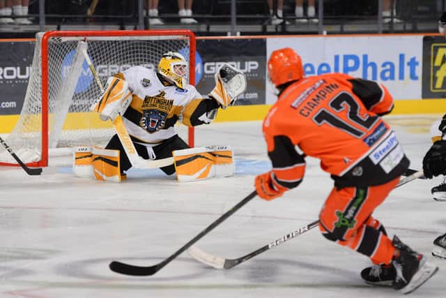 Ciampini tries his luck against Nottingham Panthers