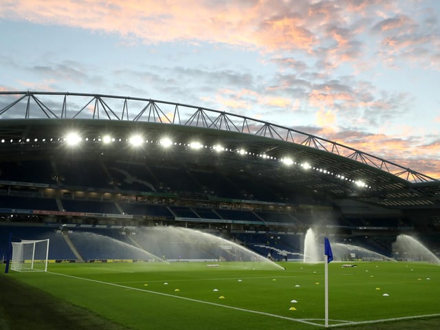 Atmosphere rating: 3.5/5 stars... fan votes: 11,504