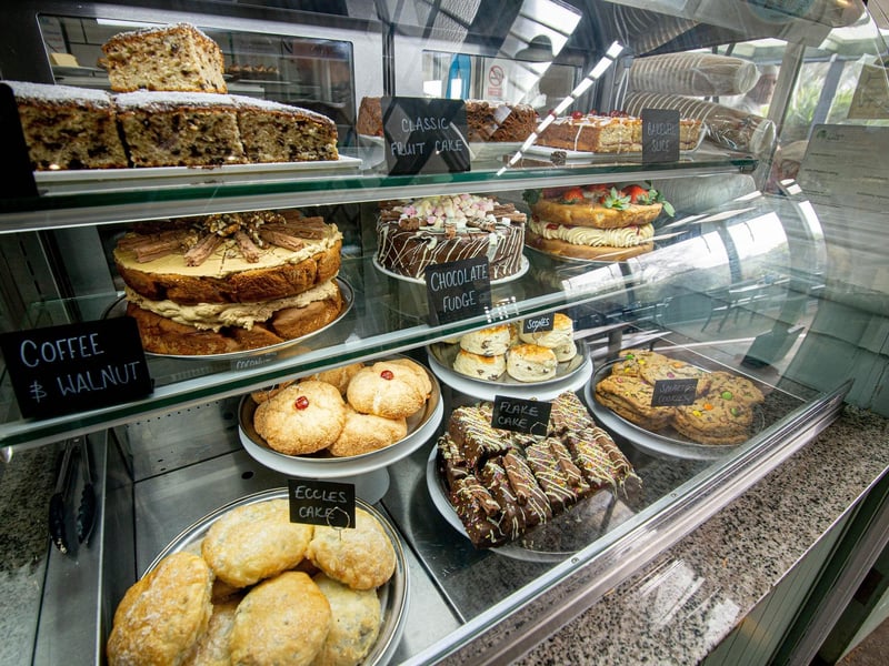 Rated 5: Tenth Hole Tea Room at Eastern Parade, Southsea; rated on October 17