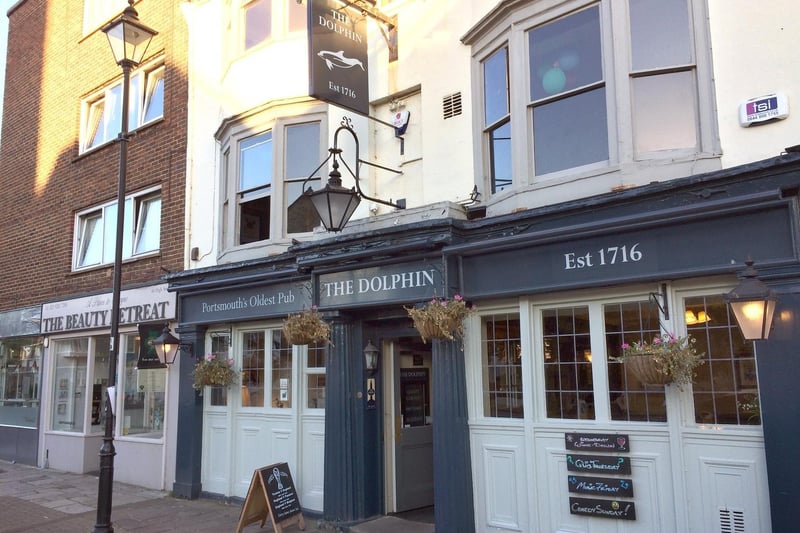 The Dolphin - High Street, Old Portsmouth - May 17