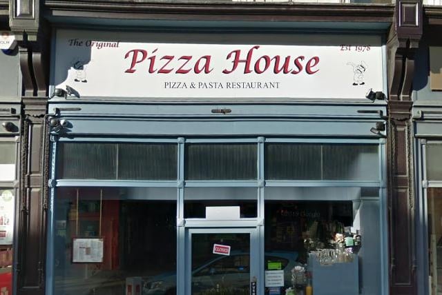 The Pizza House offers a great selection of popular pizzas, but if it's not on the menu then you can always ask - if they can make it for you, they will. There’s also a wide selection of pasta dishes to choose from, and they also offer gluten-free options.
